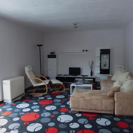 Appartement Adrett à Hermsdorf  Extérieur photo